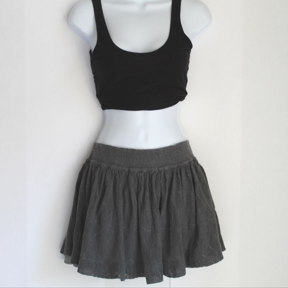 Abercrombie & Fitch Y2K Vintage Gray Lace Skirt Women's Medium